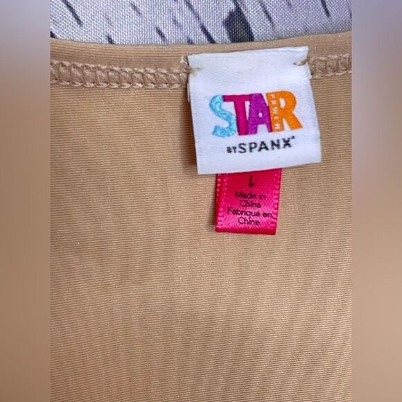 Spanx Star Power Shapewear Tank Top Low Cut L - Picture 3 of 6